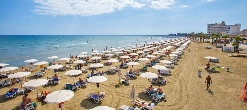 Foinikoudes Beach - Blue Flag