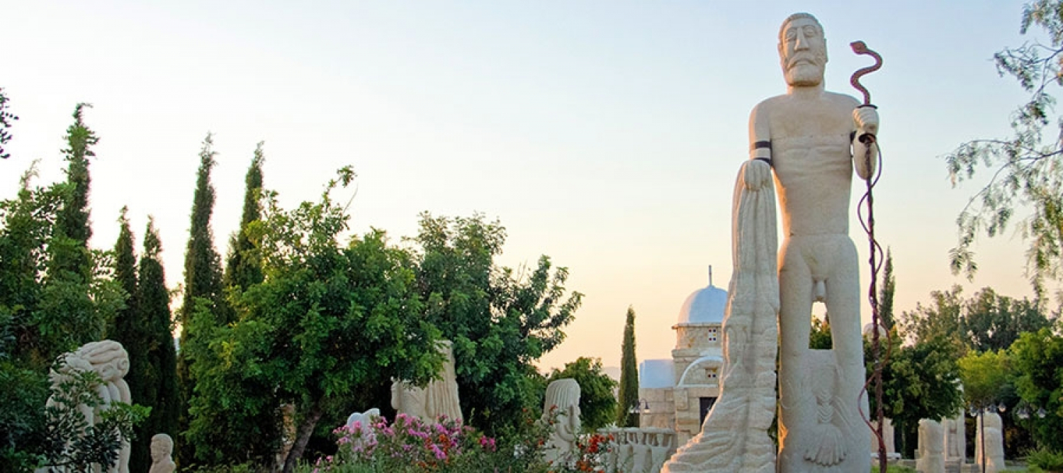 Sculpture Park Petreon - Mazotos village